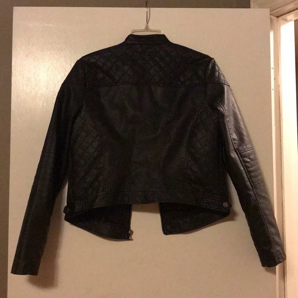 Jacket - Picture 2 of 4